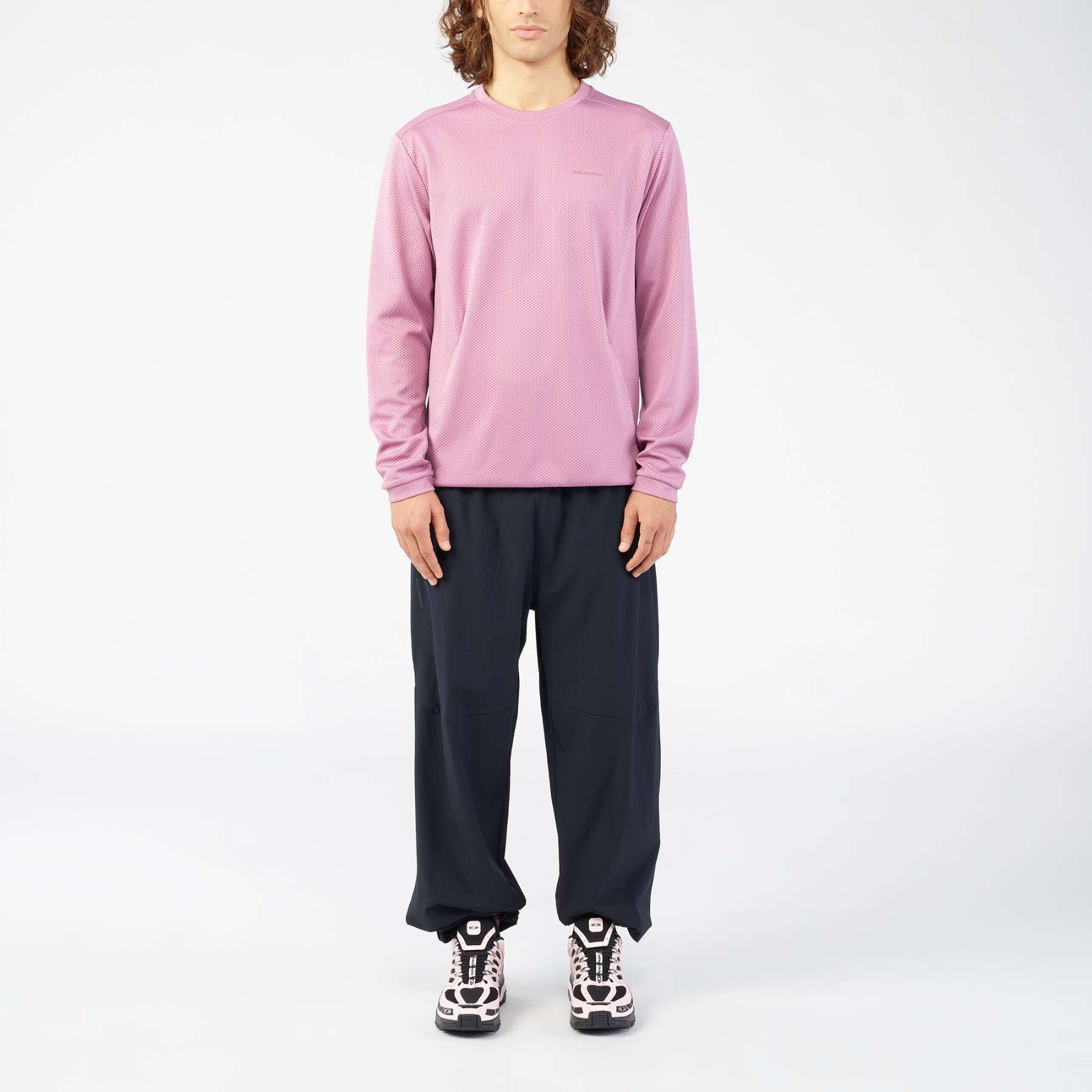 #COLOR_Black / Icy Pink