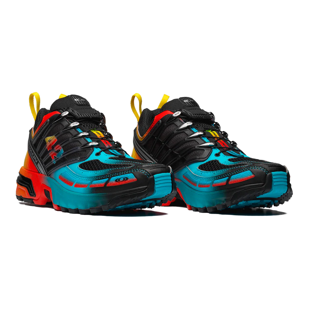 #COLOR_Fiery Red / Scuba Blue