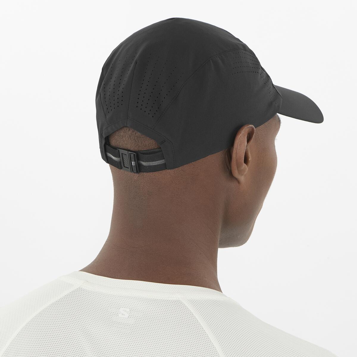 SHKout CAP U bl