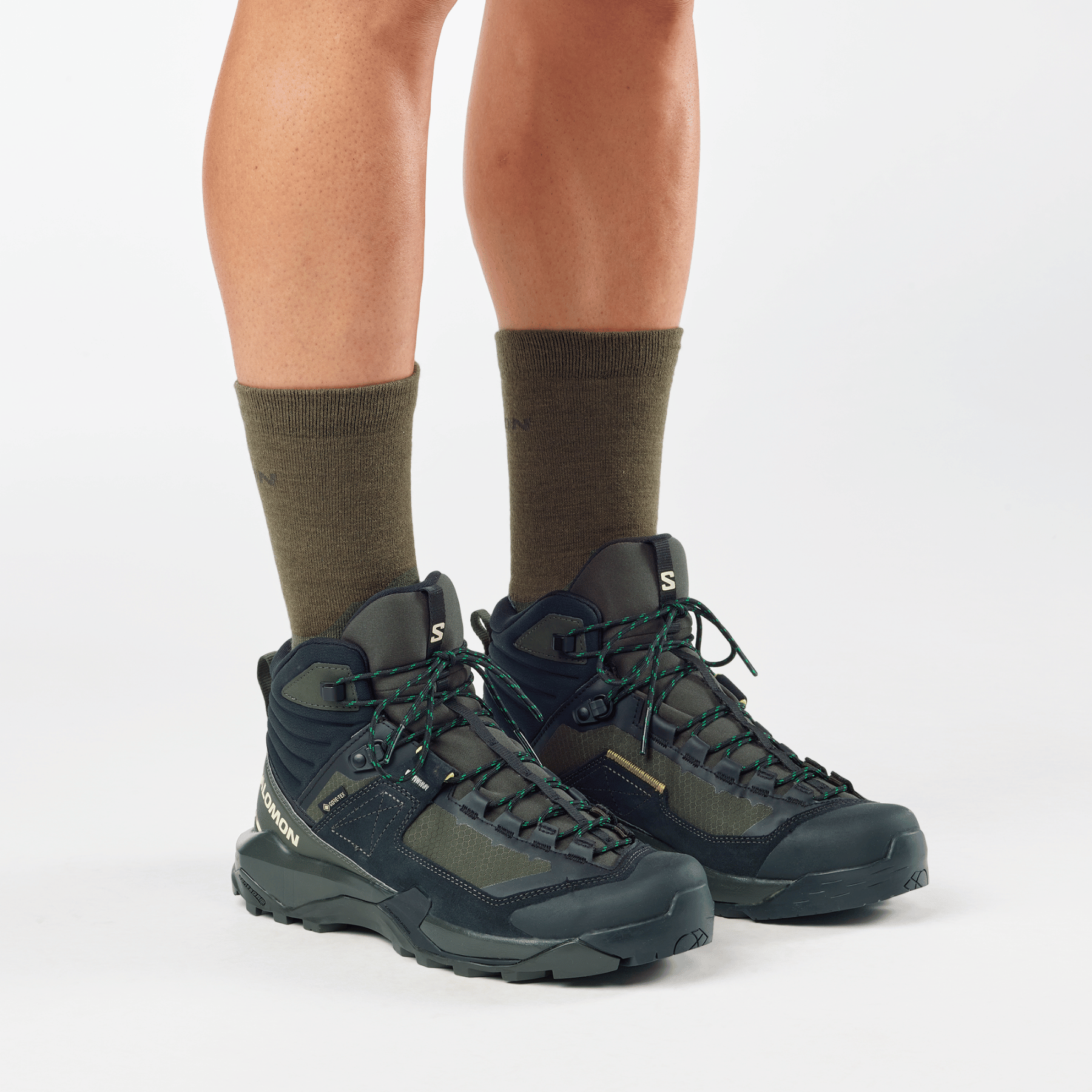 #color_Black / Peat / Aspargus Green