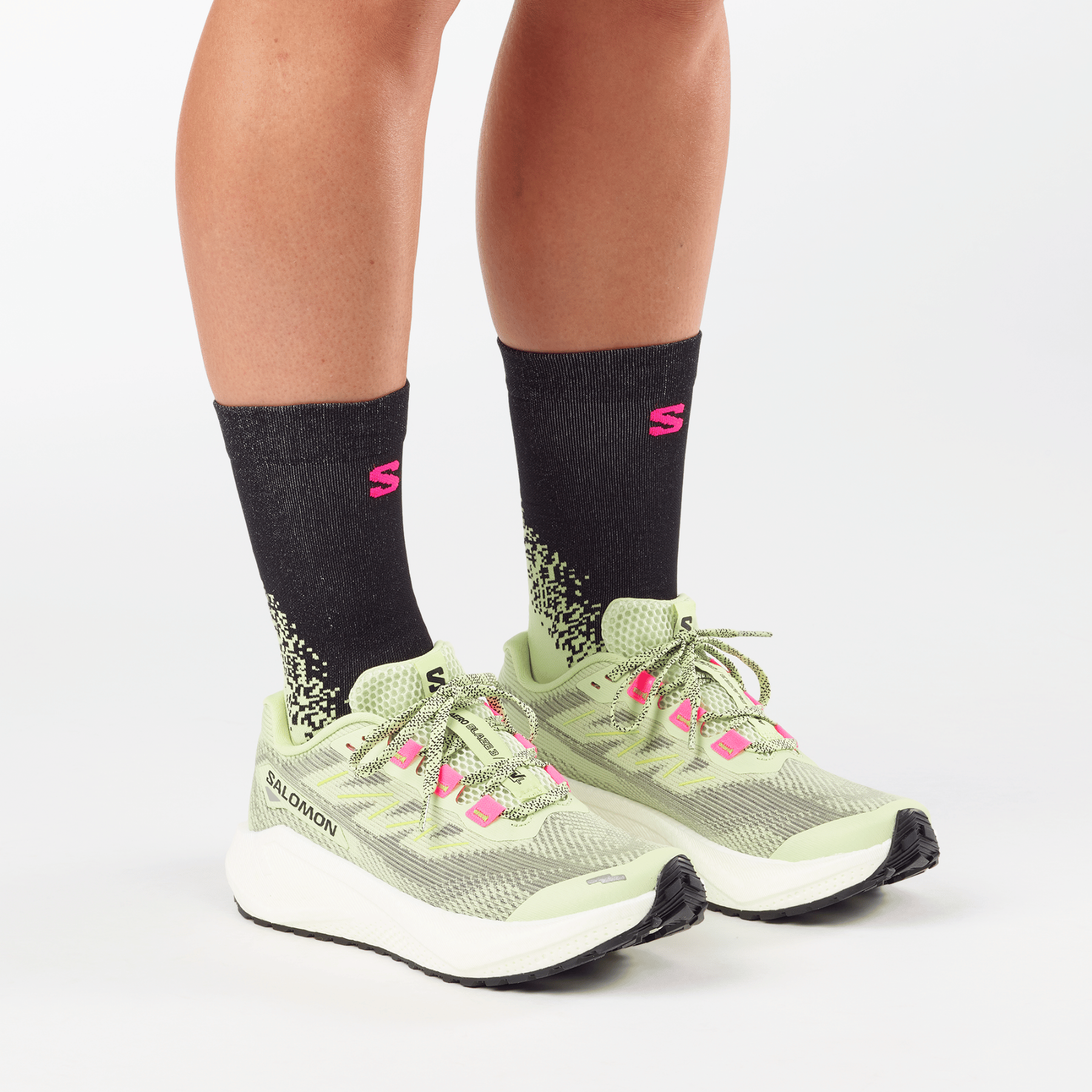 #color_BUTTERFLY / KNOCKOUT PINK