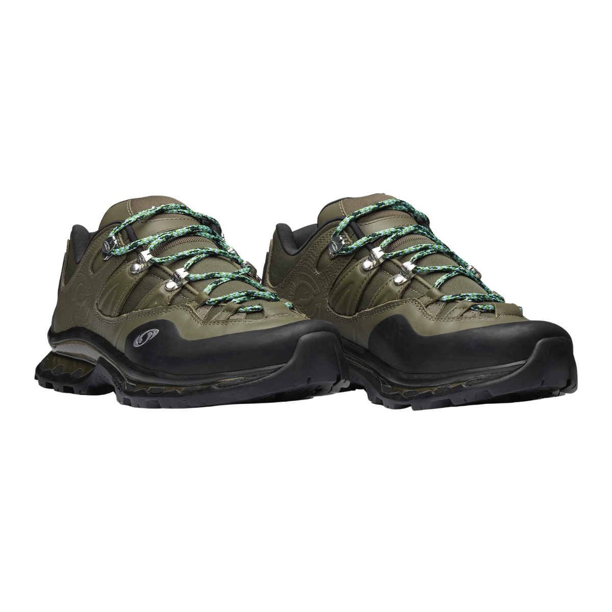 #COLOR_Grape Leaf / Black / Ftw Silver